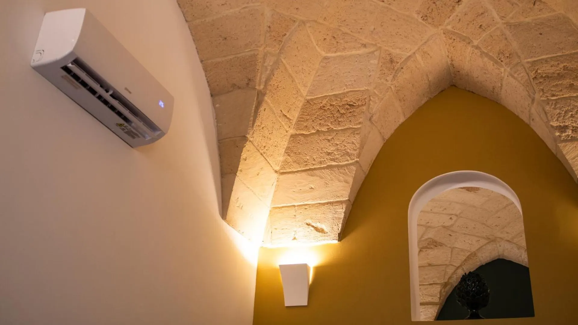 Adele Villa Lecce